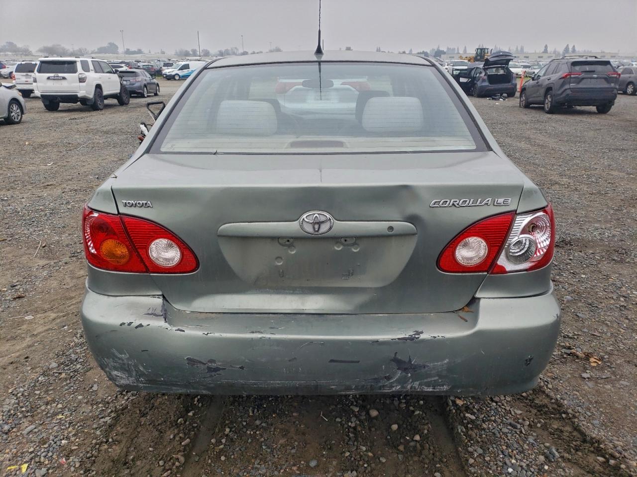 2004 TOYOTA COROLLA CE photo 11