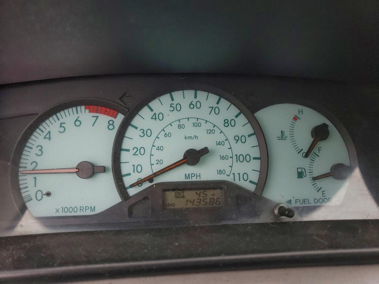 2004 TOYOTA COROLLA CE photo 17