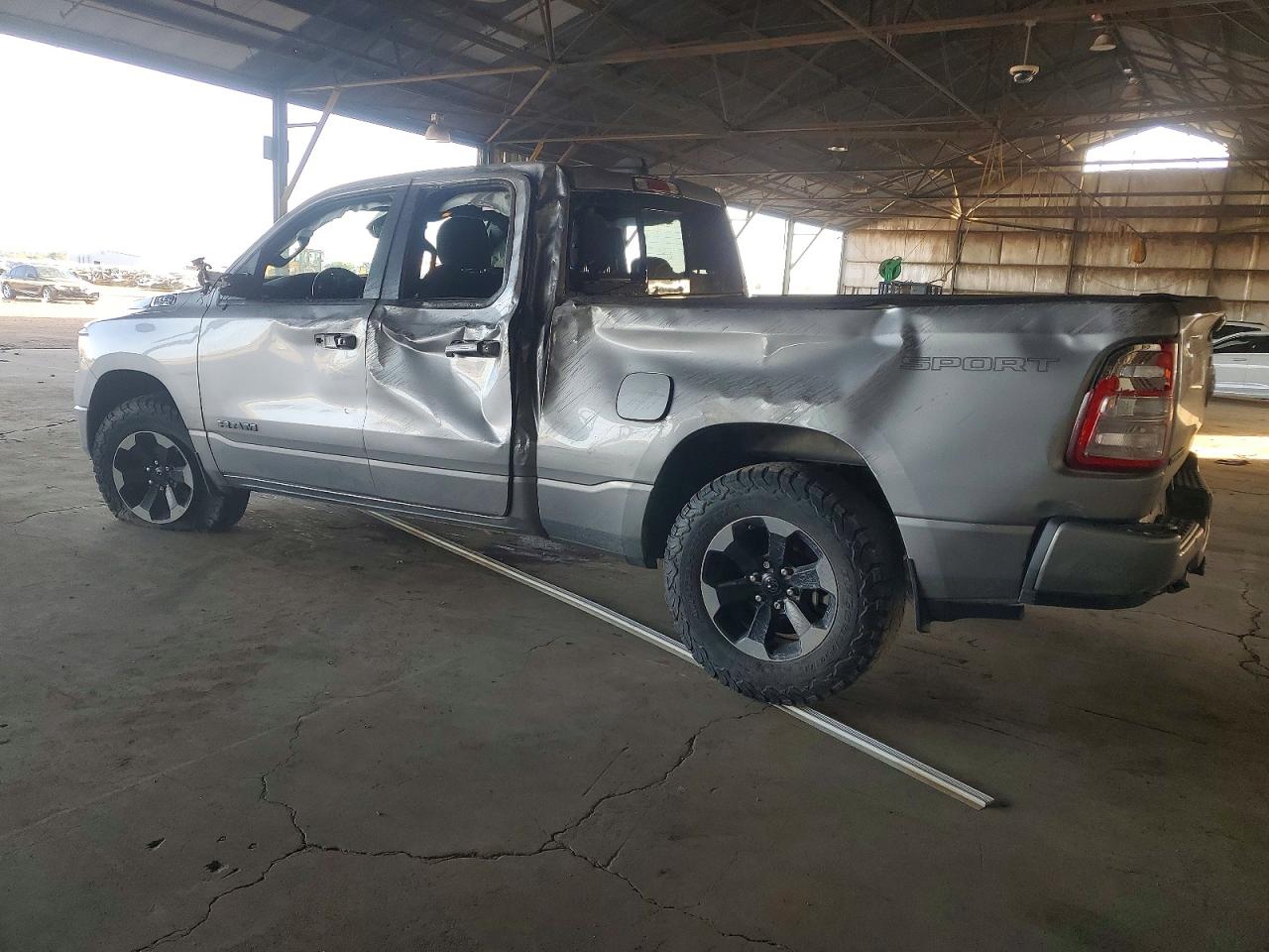 2021 RAM 1500 BIG HORN/LONE STAR photo 2