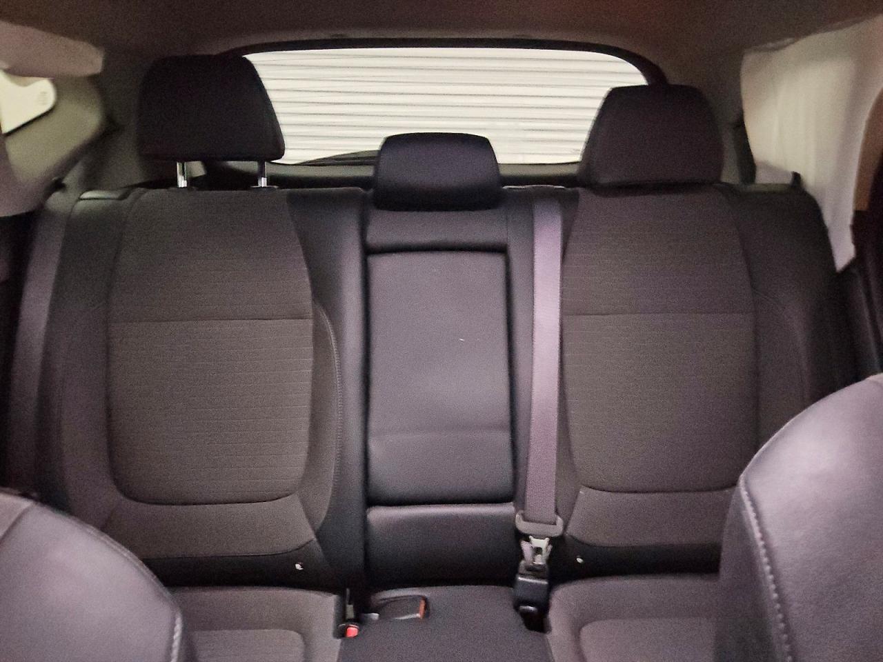2023 KIA SELTOS S photo 19