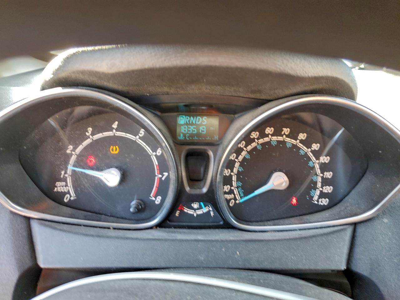 2018 FORD FIESTA SE photo 9