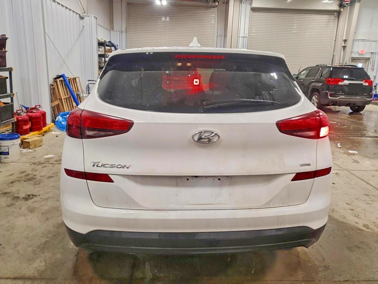 2021 HYUNDAI TUCSON SE photo 11