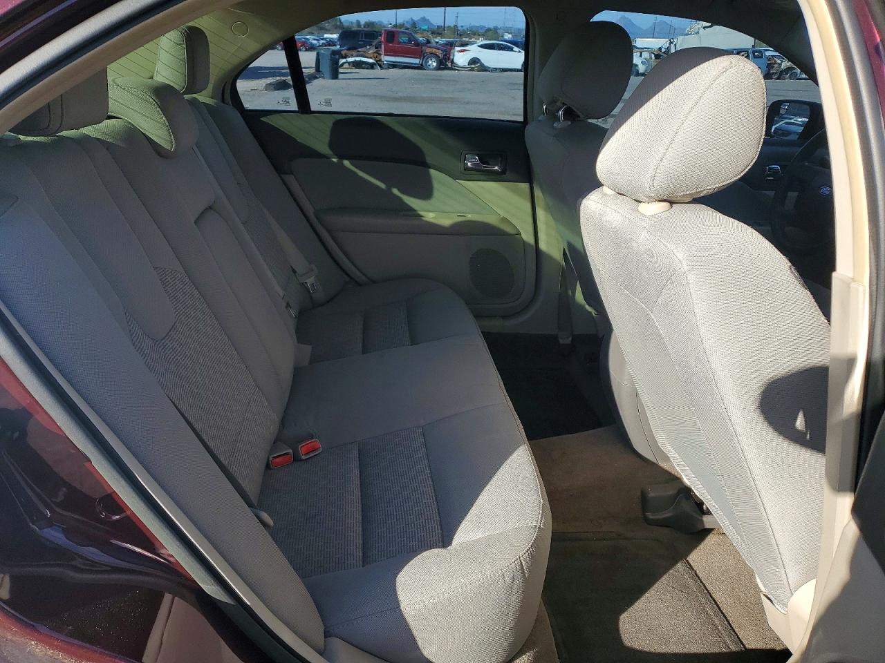 2012 FORD FUSION S photo 10