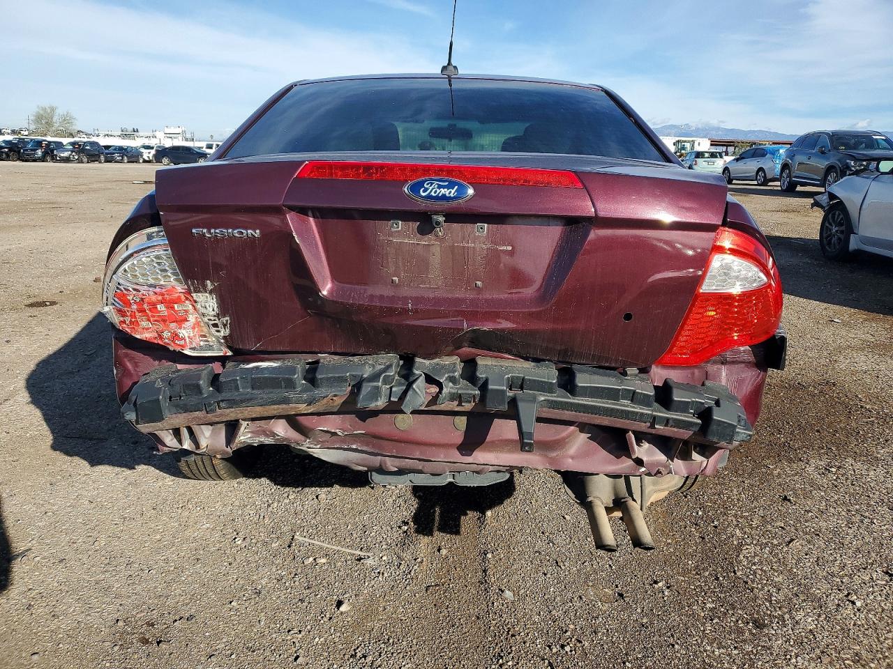2012 FORD FUSION S photo 6