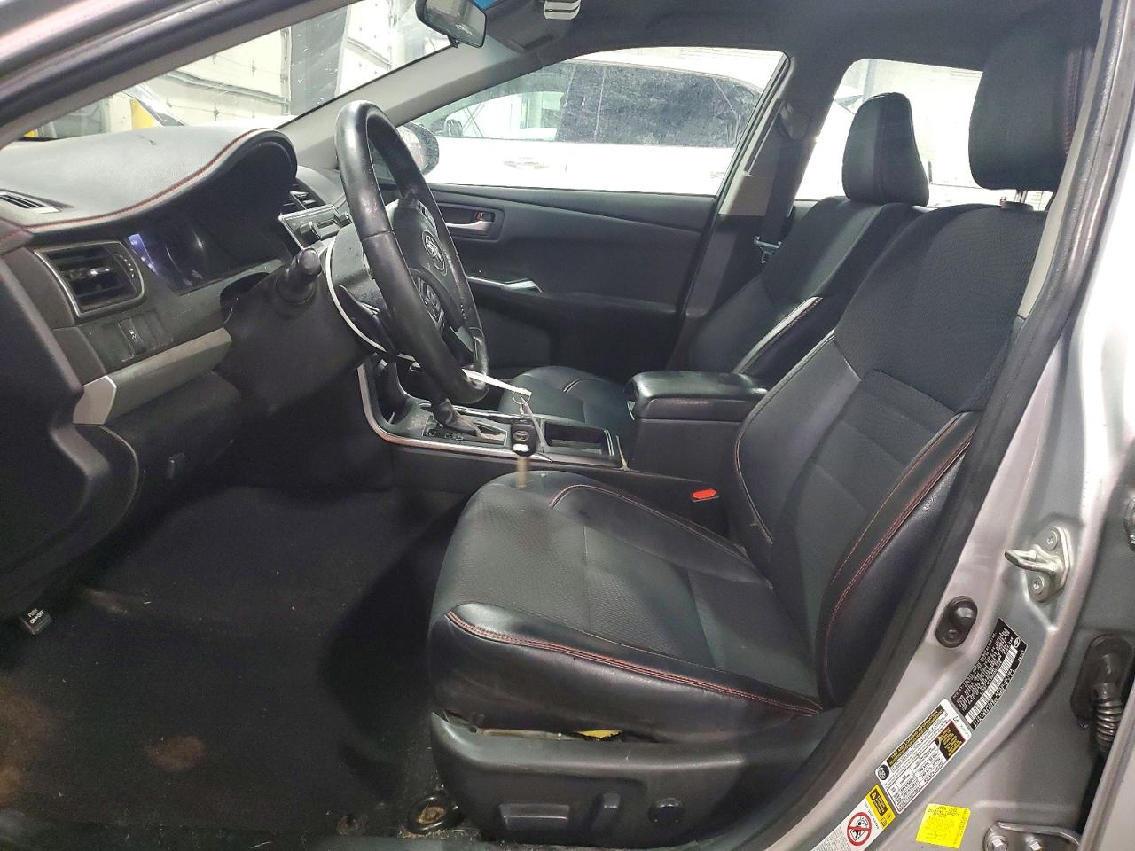 2017 TOYOTA CAMRY LE photo 7