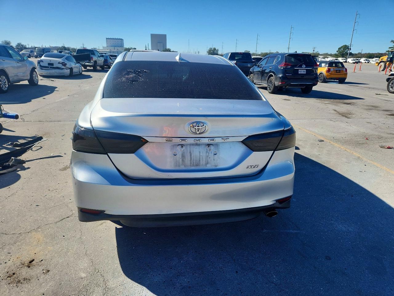 2019 TOYOTA CAMRY L photo 6