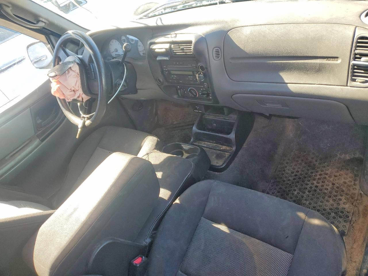 2004 FORD RANGER photo 8