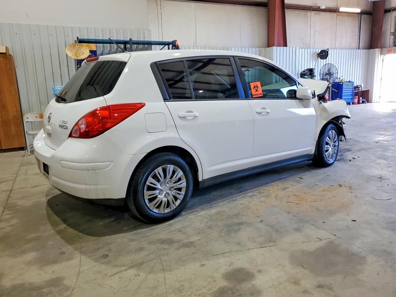 2012 NISSAN VERSA S photo 3
