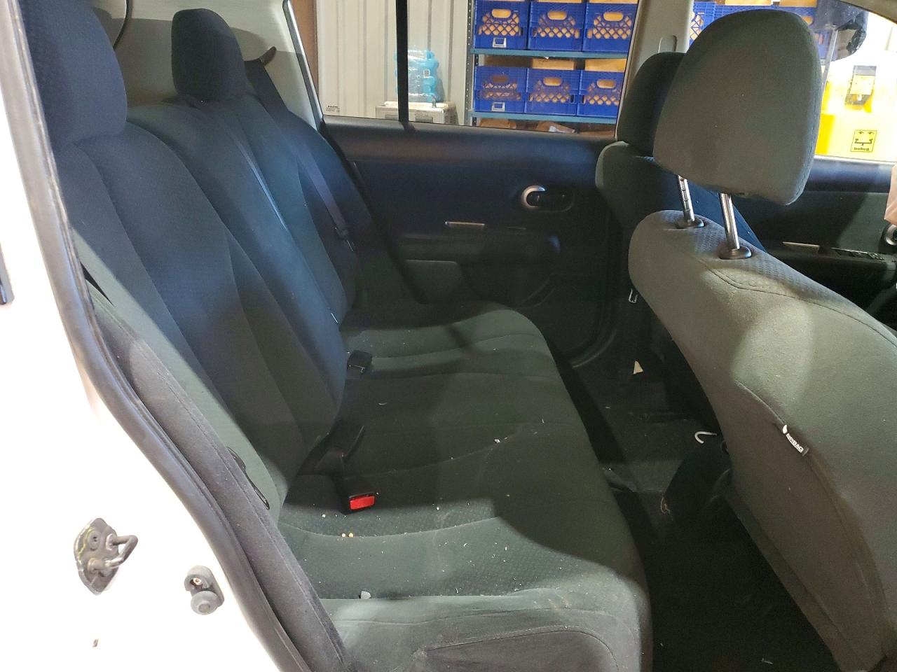 2012 NISSAN VERSA S photo 10