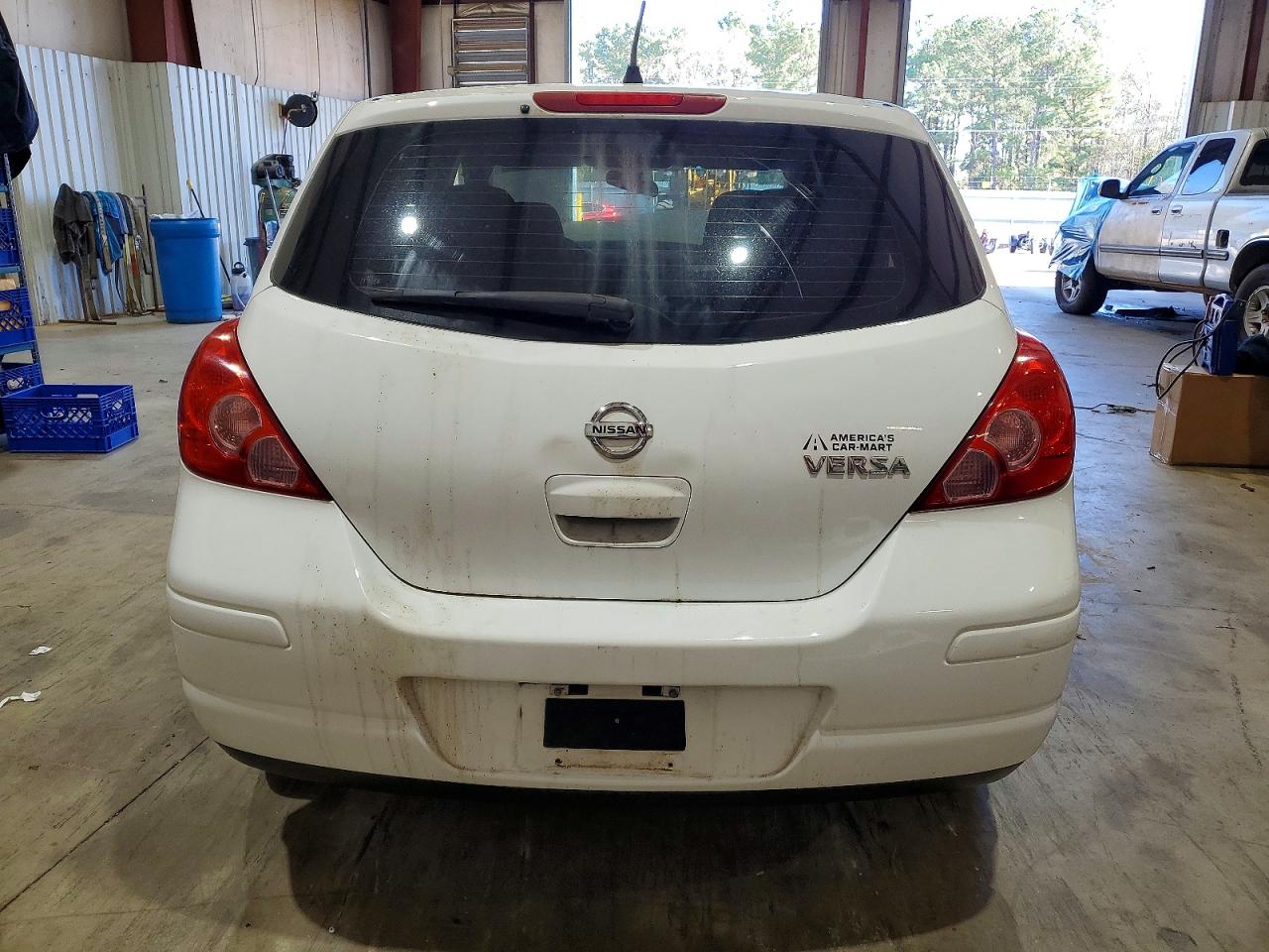 2012 NISSAN VERSA S photo 6