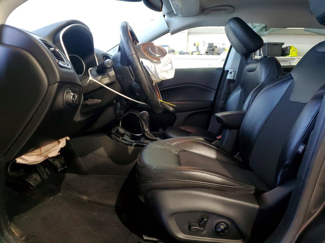 2019 JEEP COMPASS LATITUDE photo 7