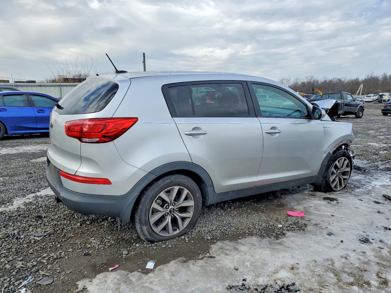 2016 KIA SPORTAGE LX photo 3