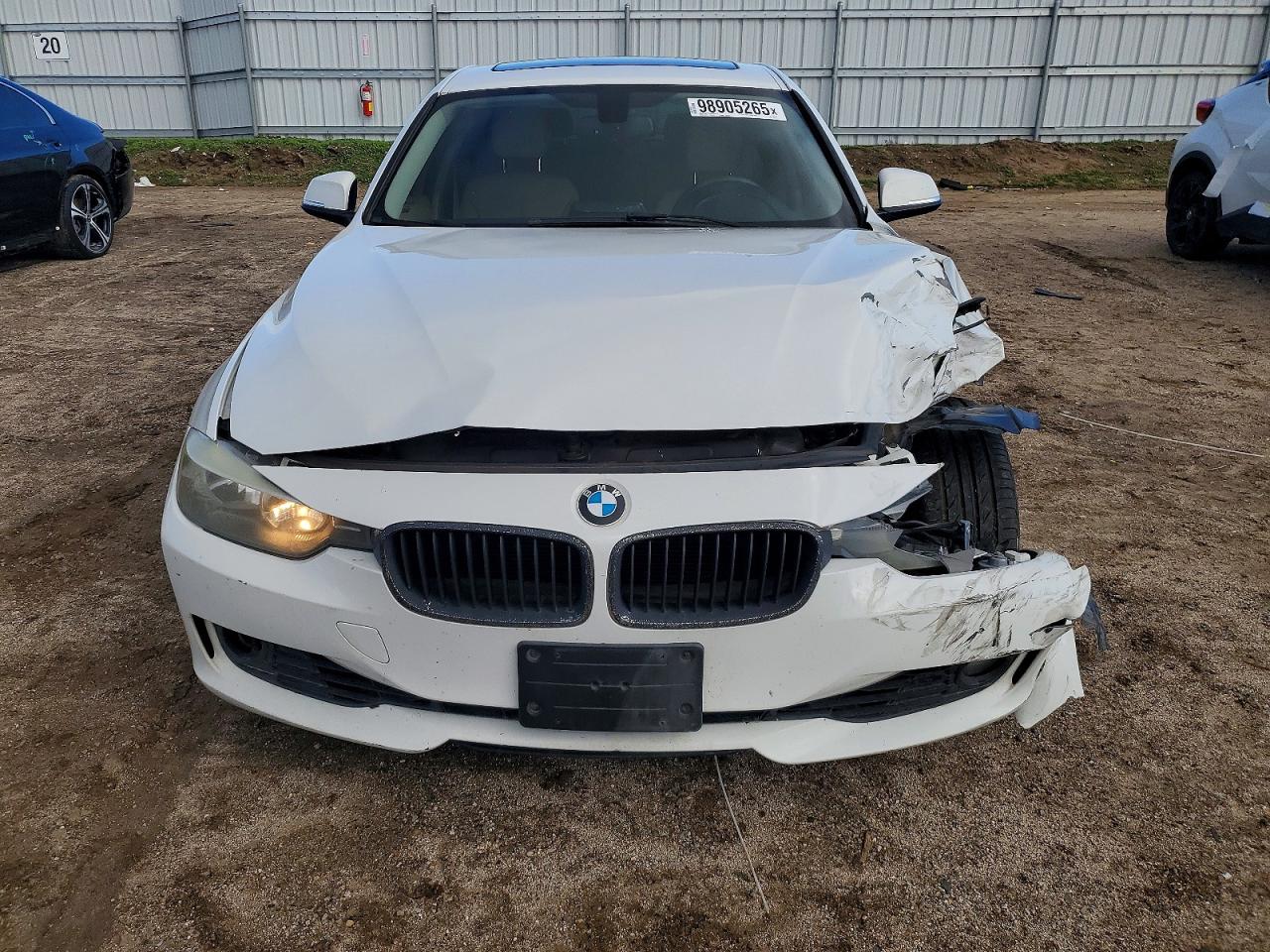 2015 BMW 328 I photo 9