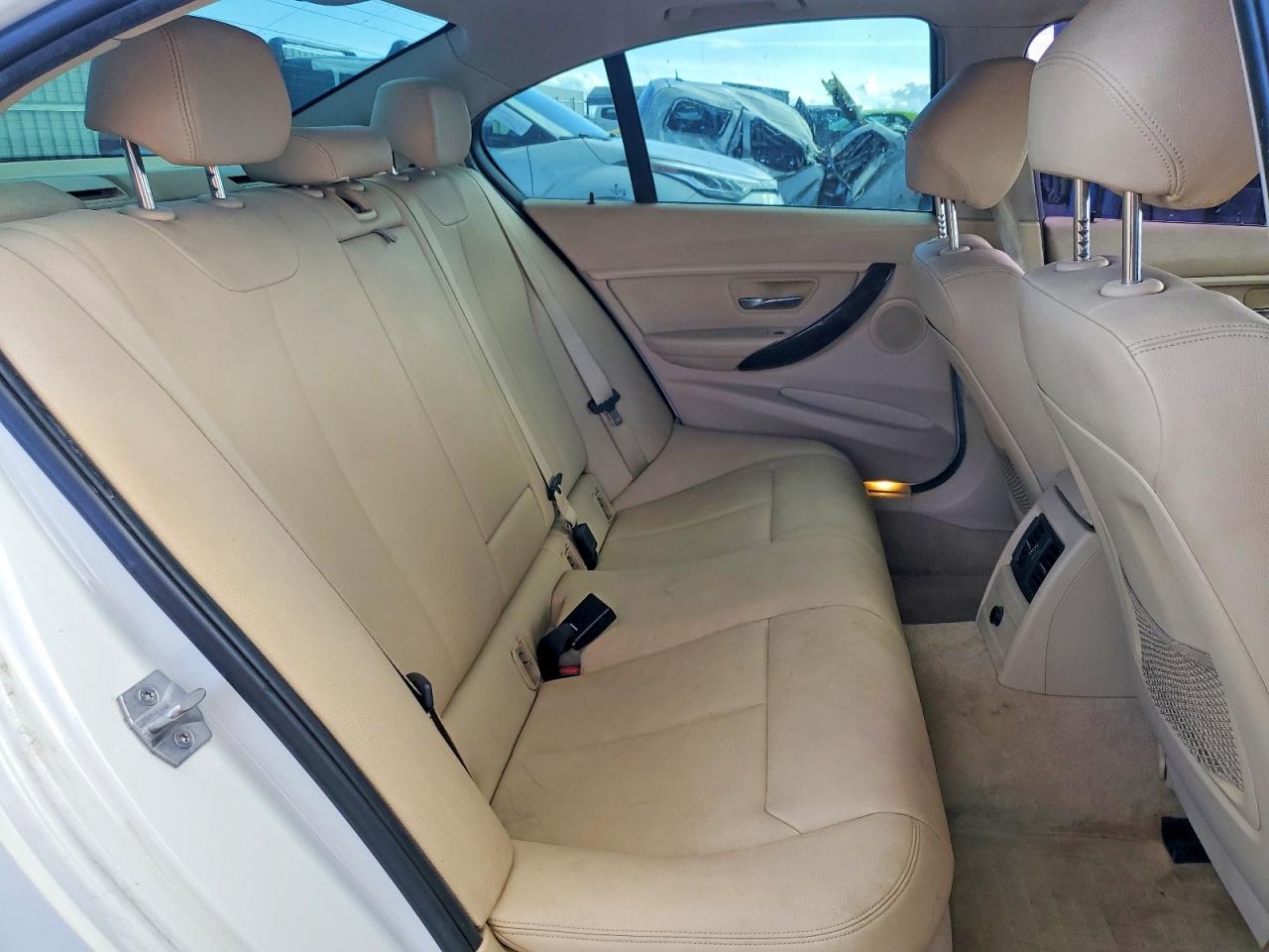 2015 BMW 328 I photo 19