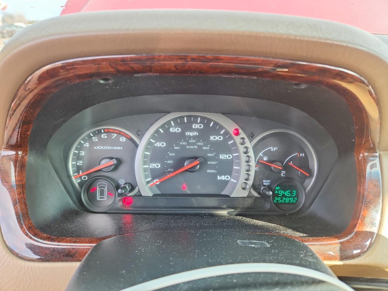2004 HONDA PILOT EXL photo 9