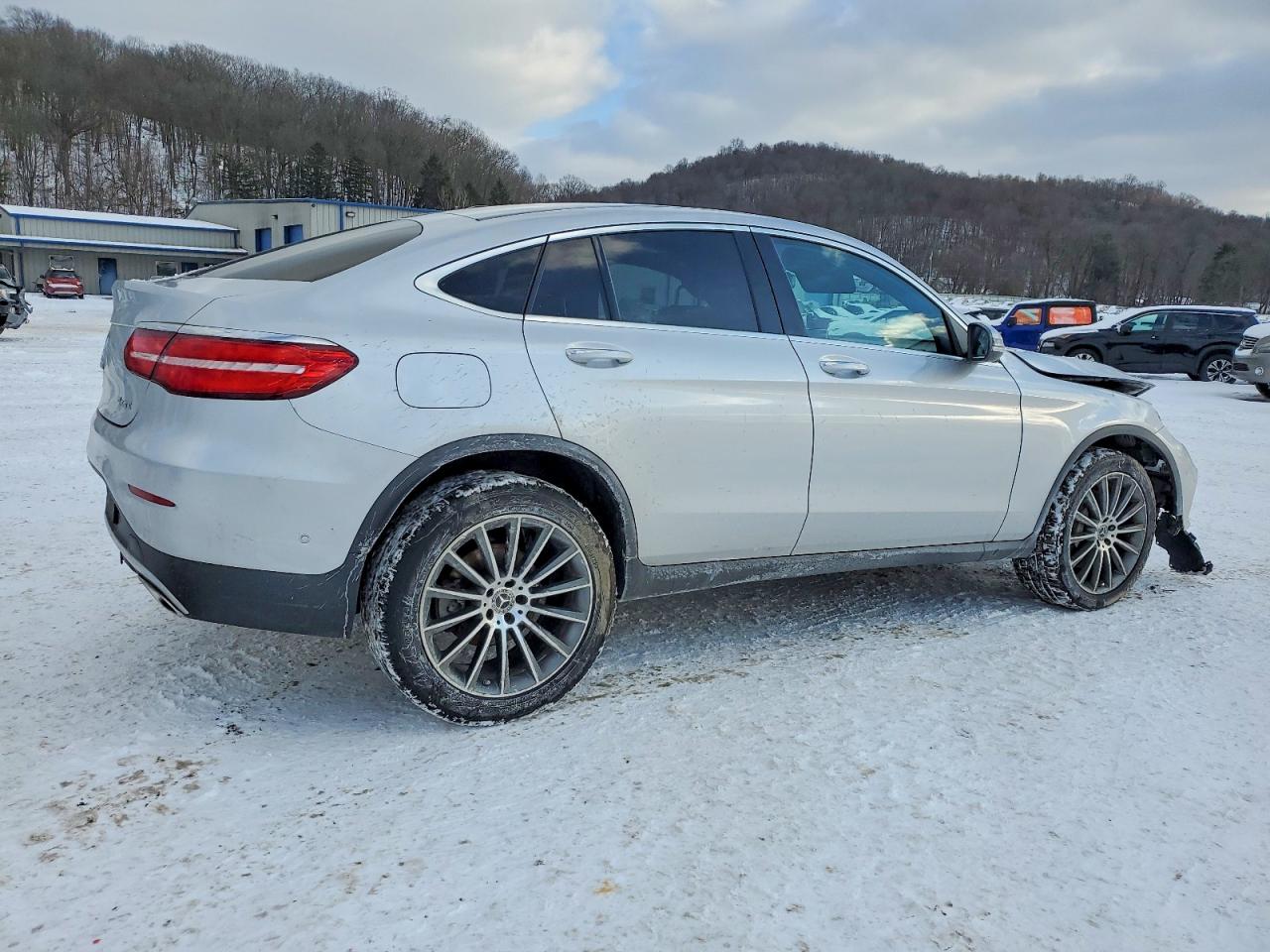2019 MERCEDES-BENZ GLC COUPE 300 4MATIC photo 5