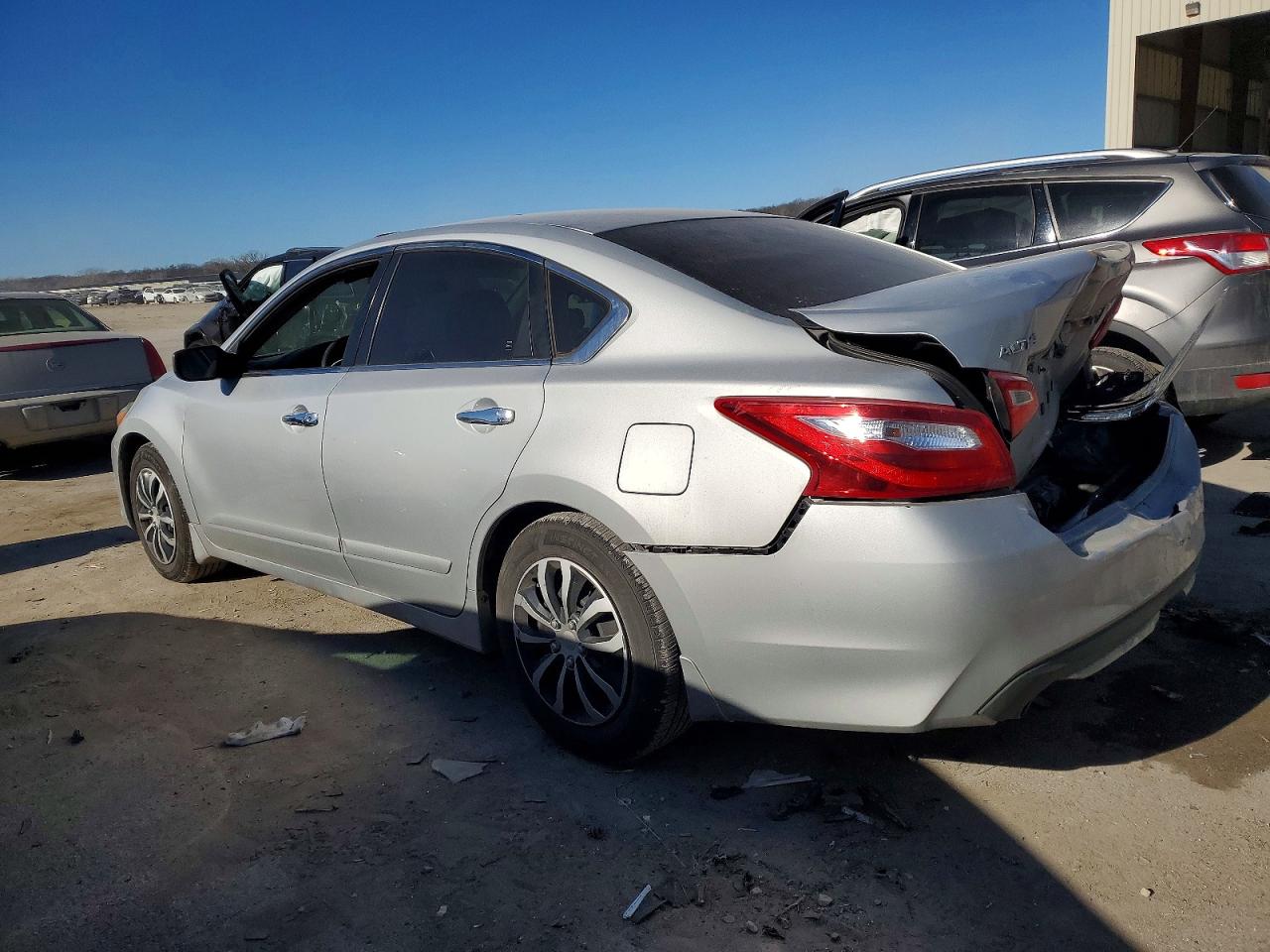 2017 NISSAN ALTIMA 2.5 photo 2