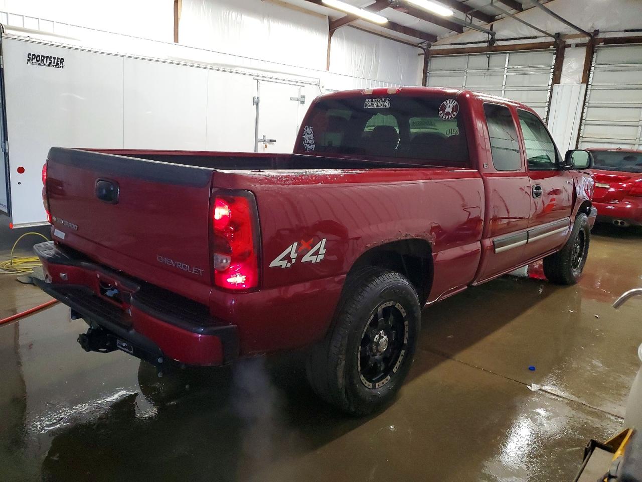 2005 CHEVROLET SILVERADO K1500 photo 3