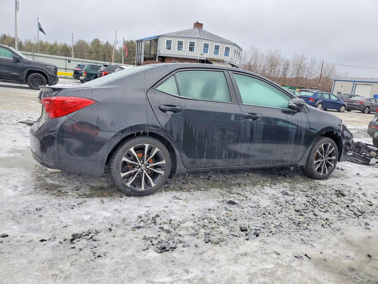 2018 TOYOTA COROLLA SE photo 5