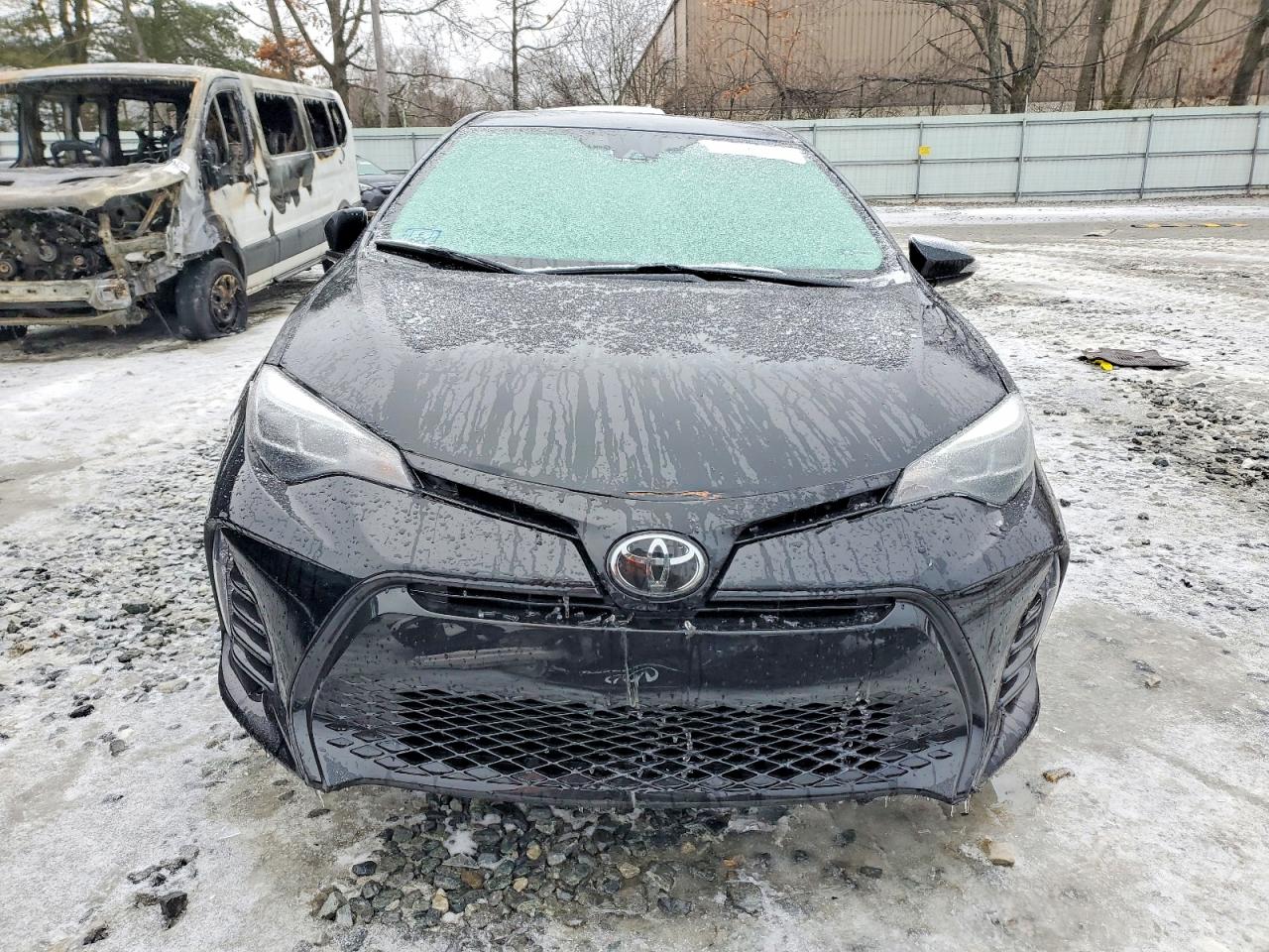 2018 TOYOTA COROLLA SE photo 9