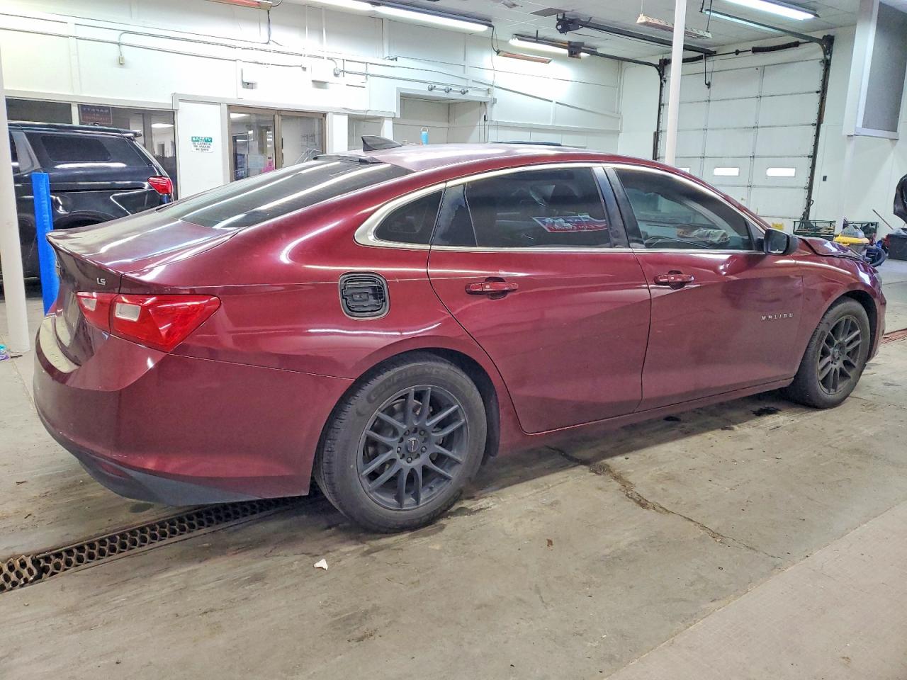 2016 CHEVROLET MALIBU LS photo 3