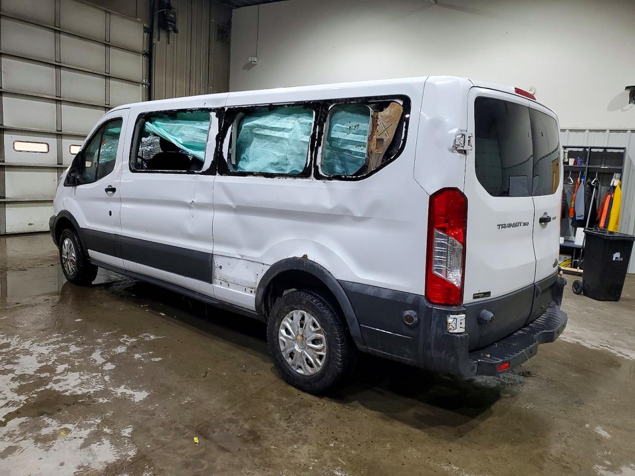 2016 FORD TRANSIT WAGON T-350 photo 3