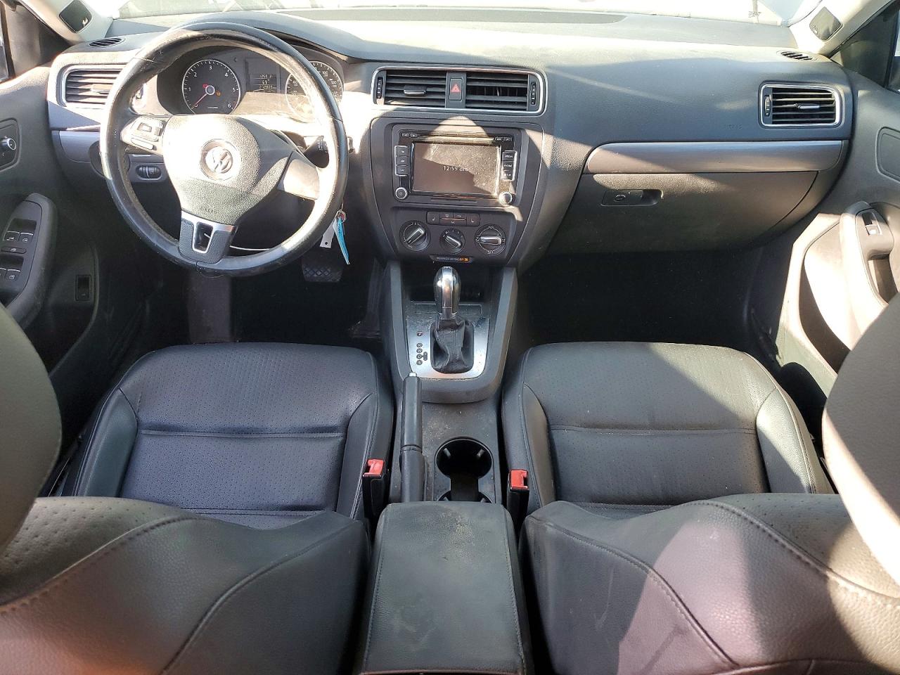2013 VOLKSWAGEN JETTA TDI photo 8