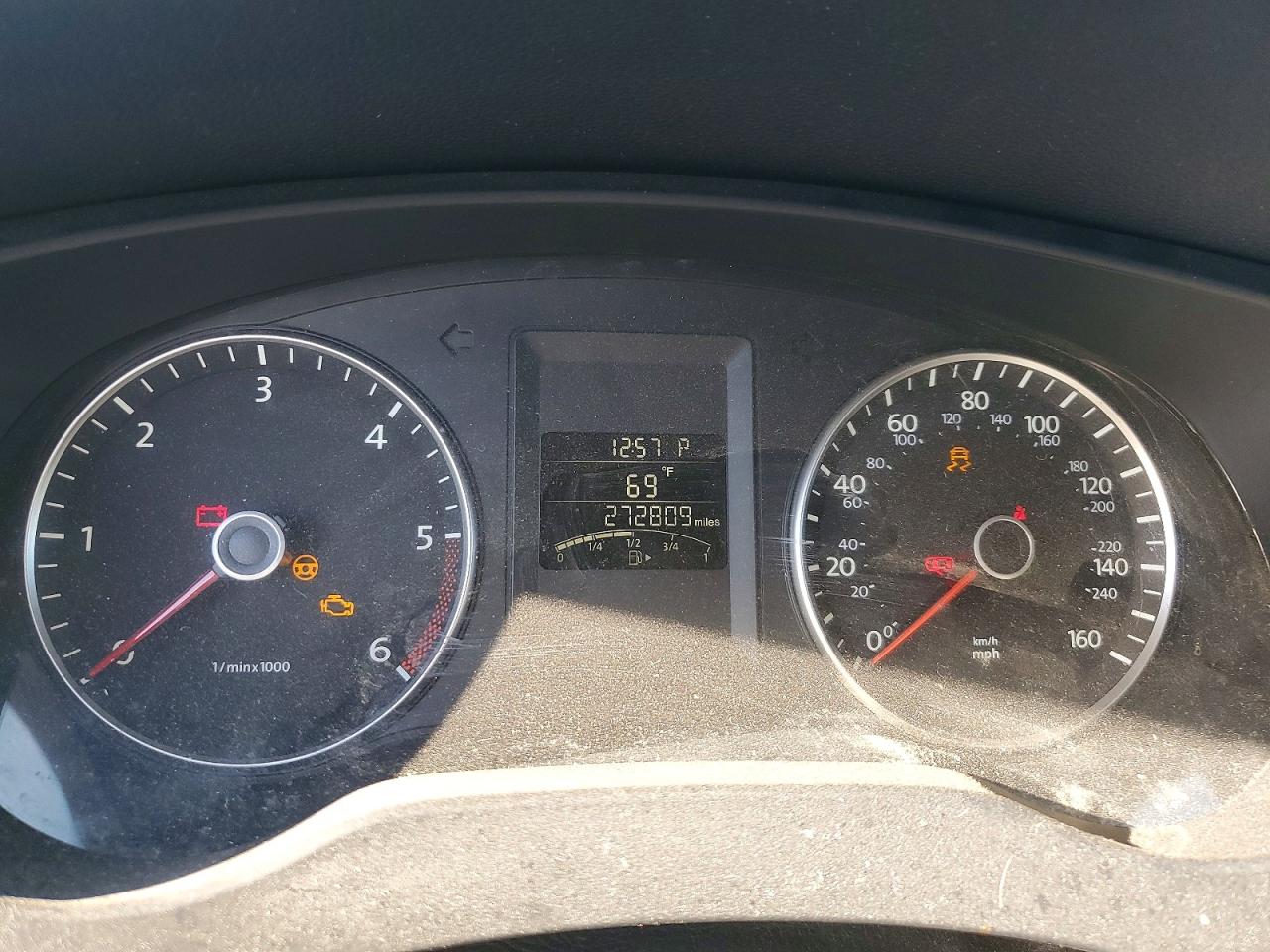2013 VOLKSWAGEN JETTA TDI photo 9