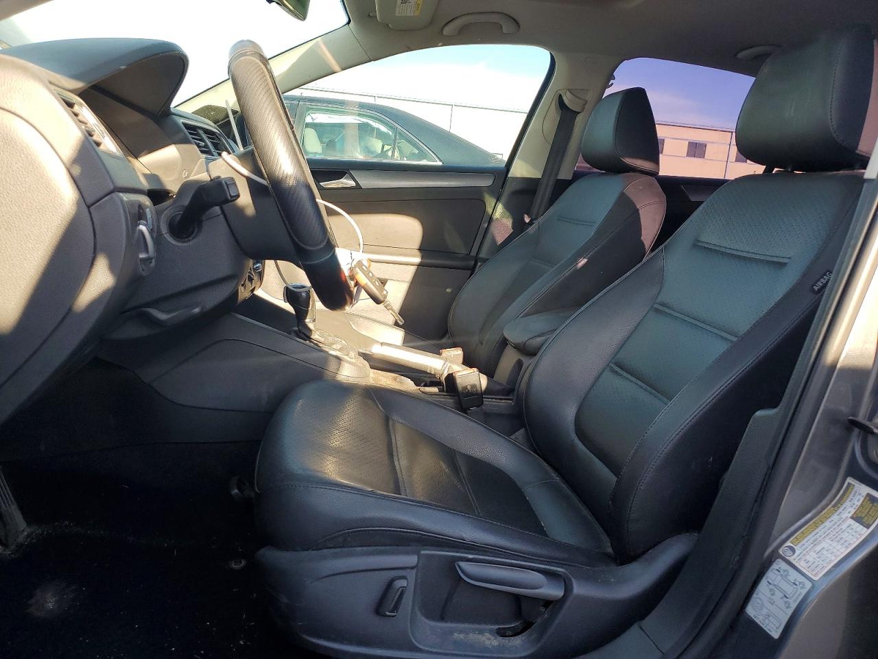 2013 VOLKSWAGEN JETTA TDI photo 7