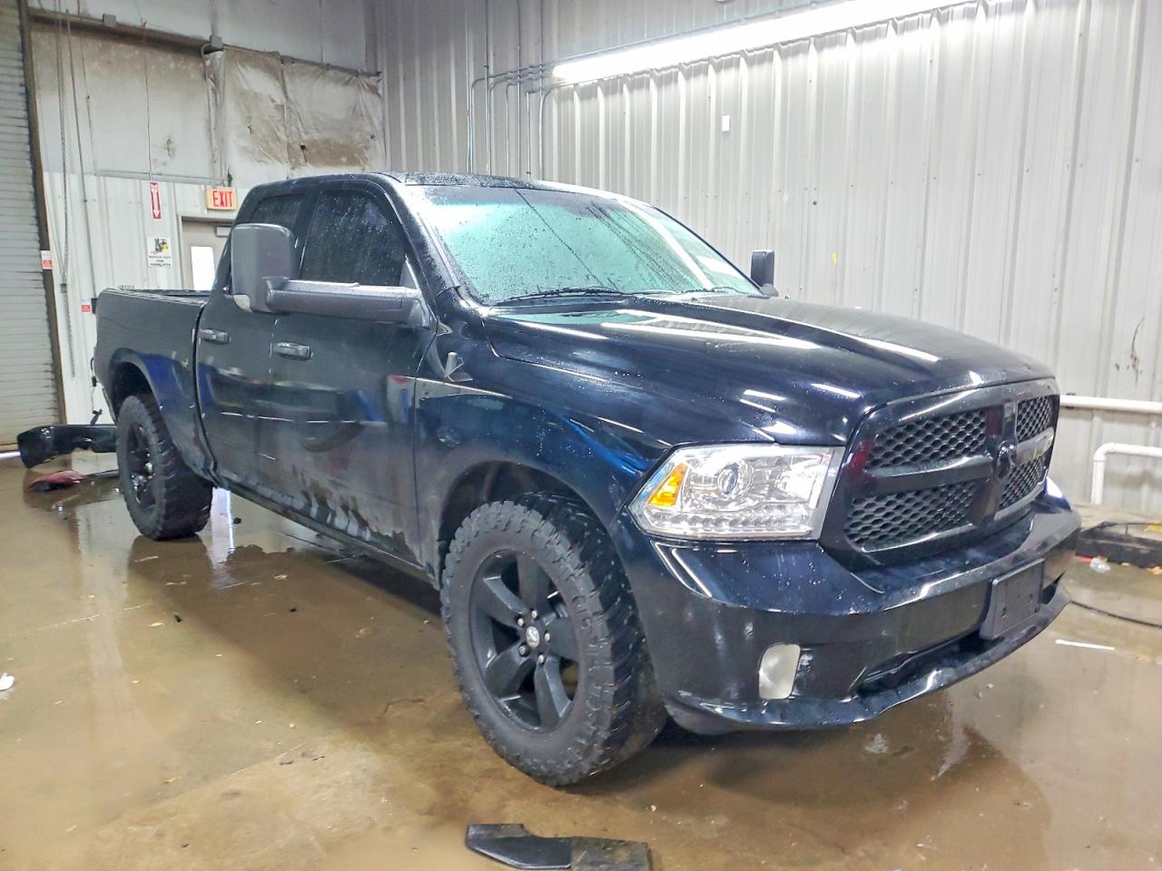 2014 RAM 1500 ST photo 4