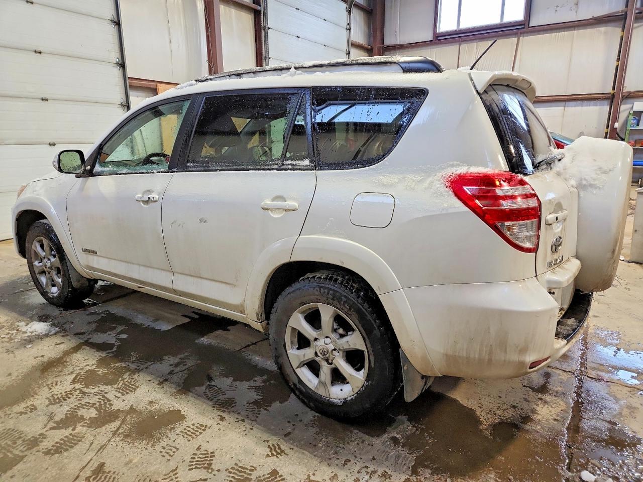 2011 TOYOTA RAV4 LIMITED photo 2