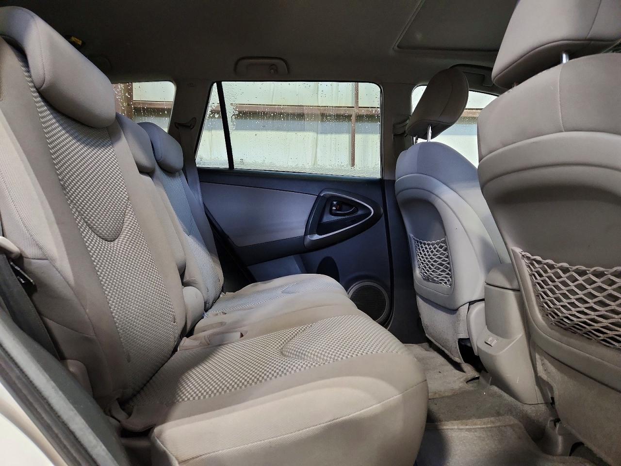 2011 TOYOTA RAV4 LIMITED photo 11