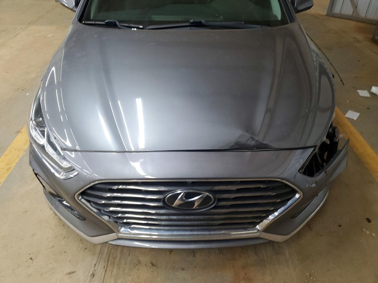 2018 HYUNDAI SONATA SE photo 31