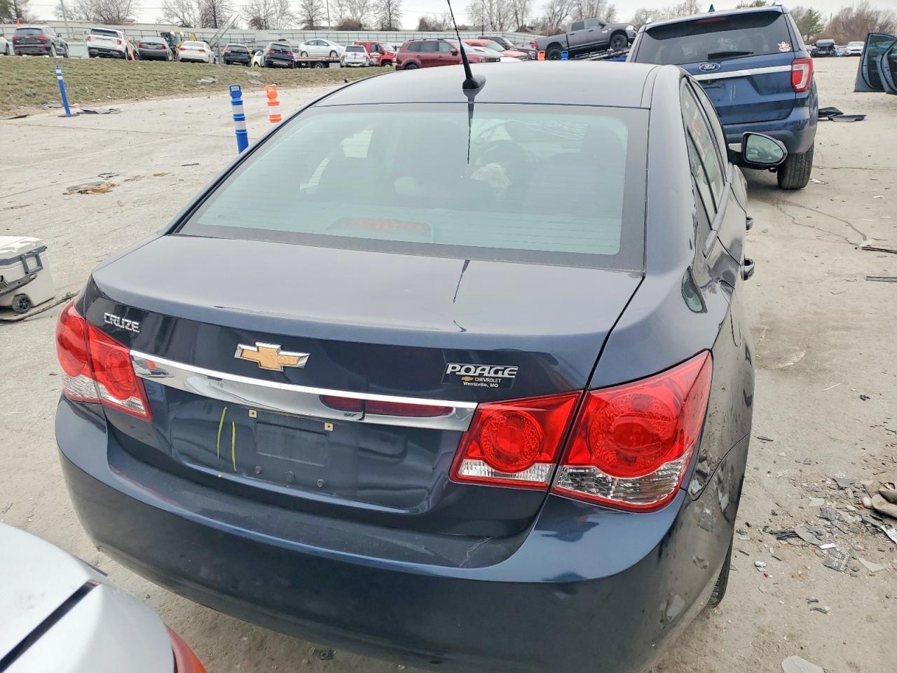 2014 CHEVROLET CRUZE photo 6