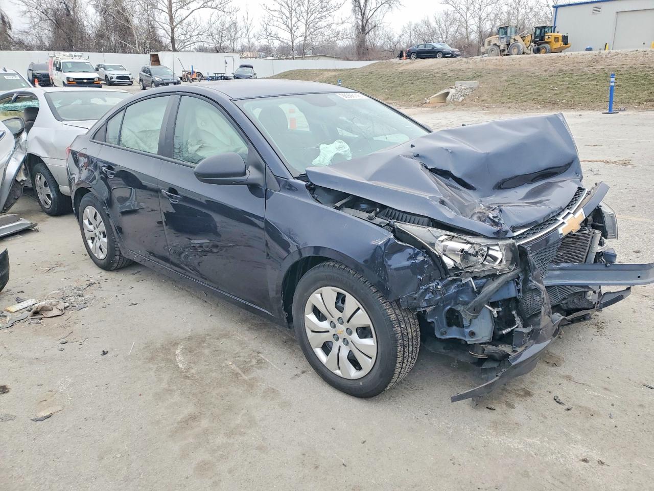 2014 CHEVROLET CRUZE photo 4