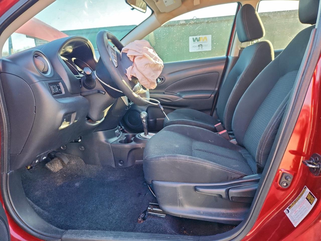 2018 NISSAN VERSA S photo 7