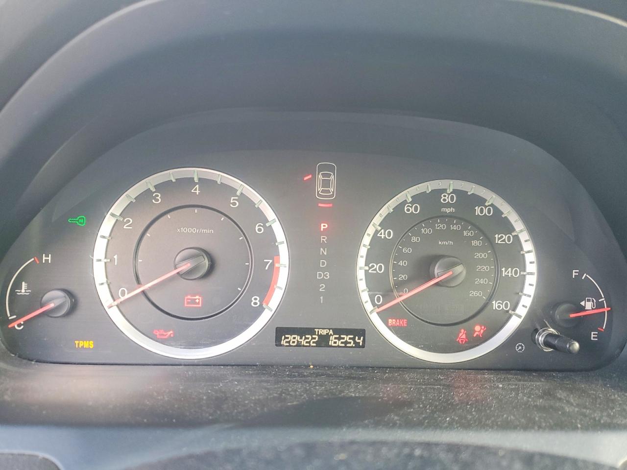 2010 HONDA ACCORD LX photo 9