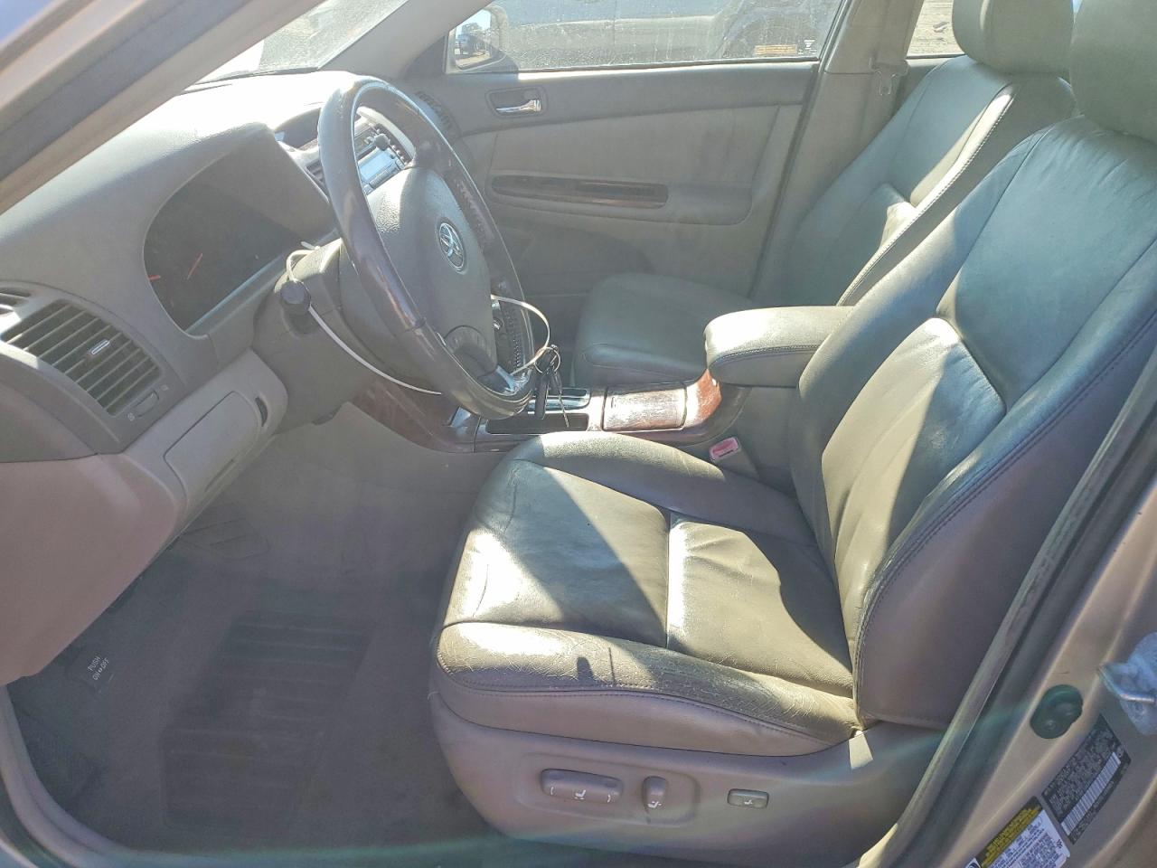 2005 TOYOTA CAMRY LE photo 7
