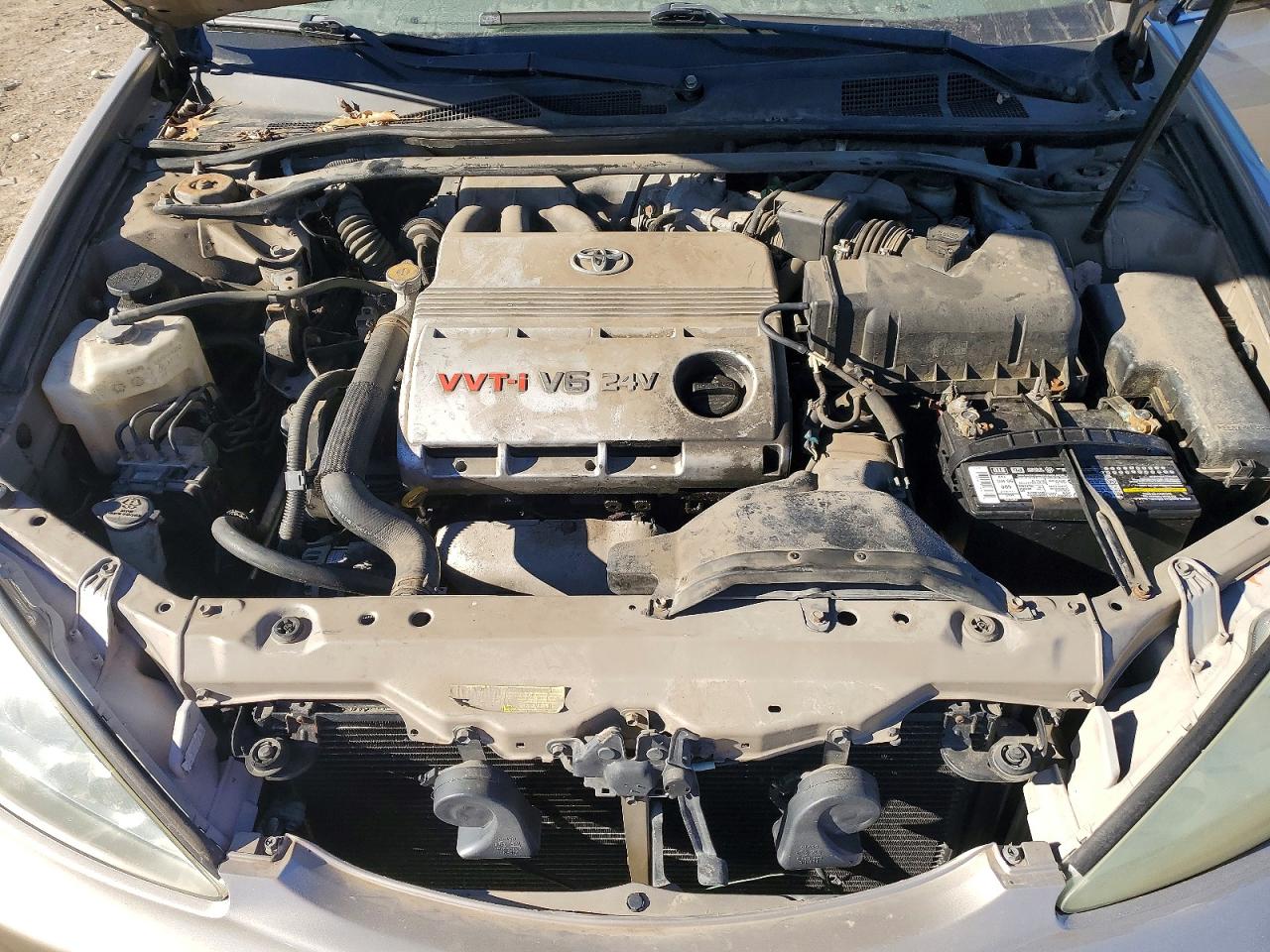 2005 TOYOTA CAMRY LE photo 11