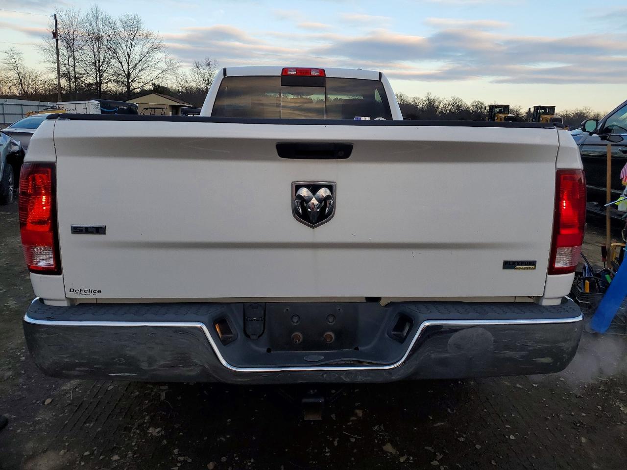 2011 DODGE RAM 1500 photo 11