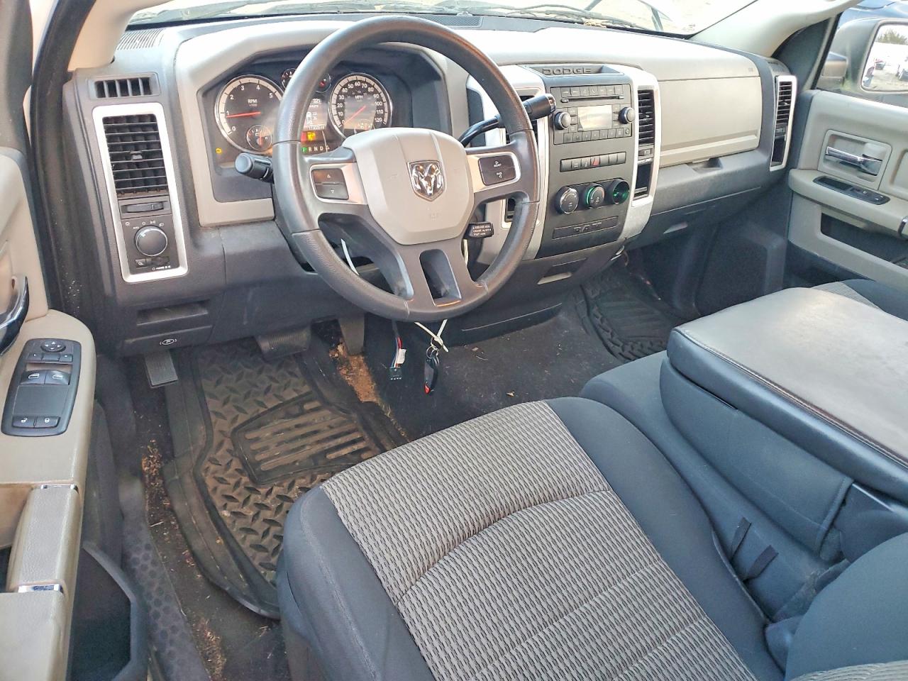 2011 DODGE RAM 1500 photo 15