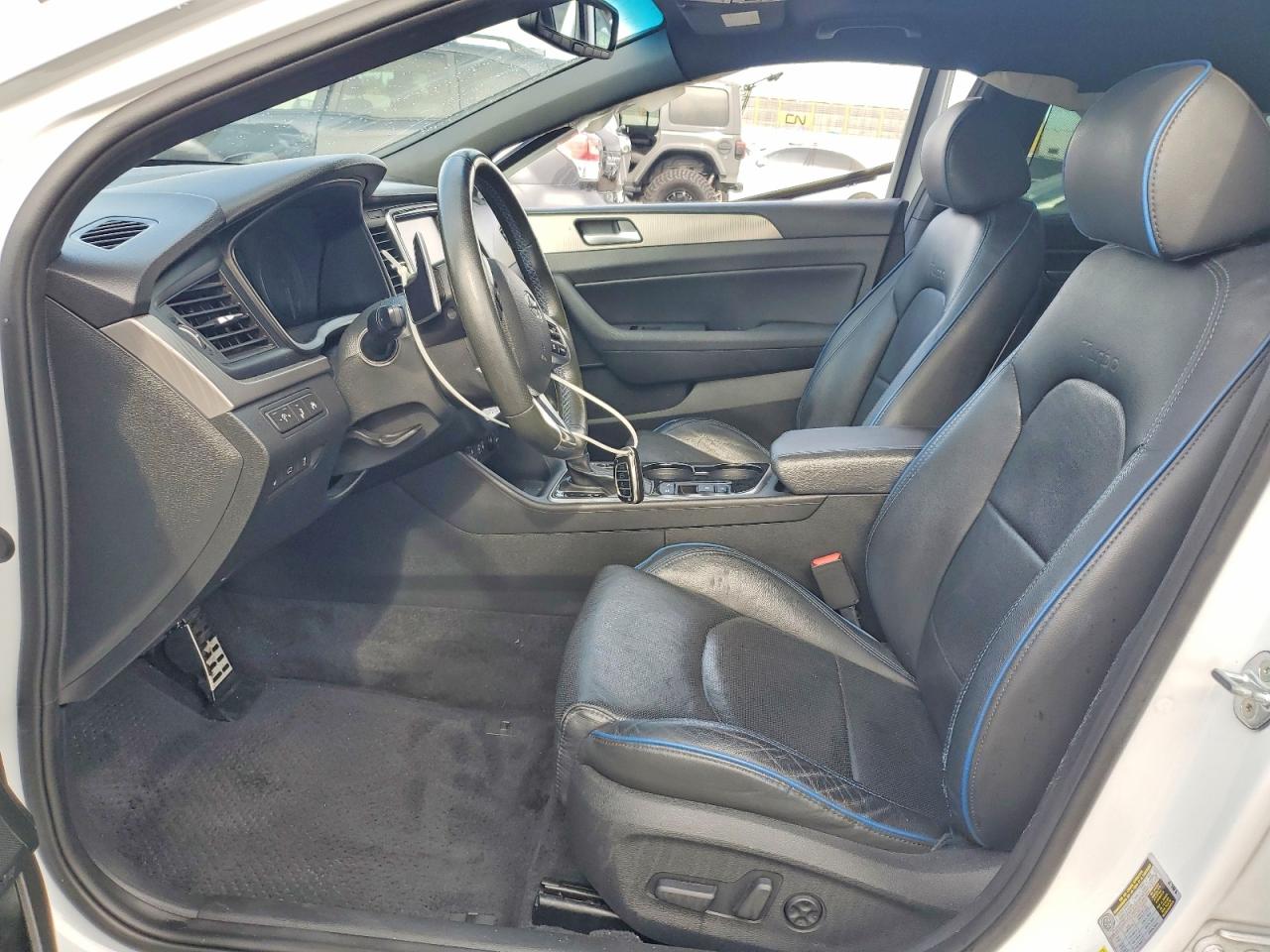 2018 HYUNDAI SONATA SPORT photo 7