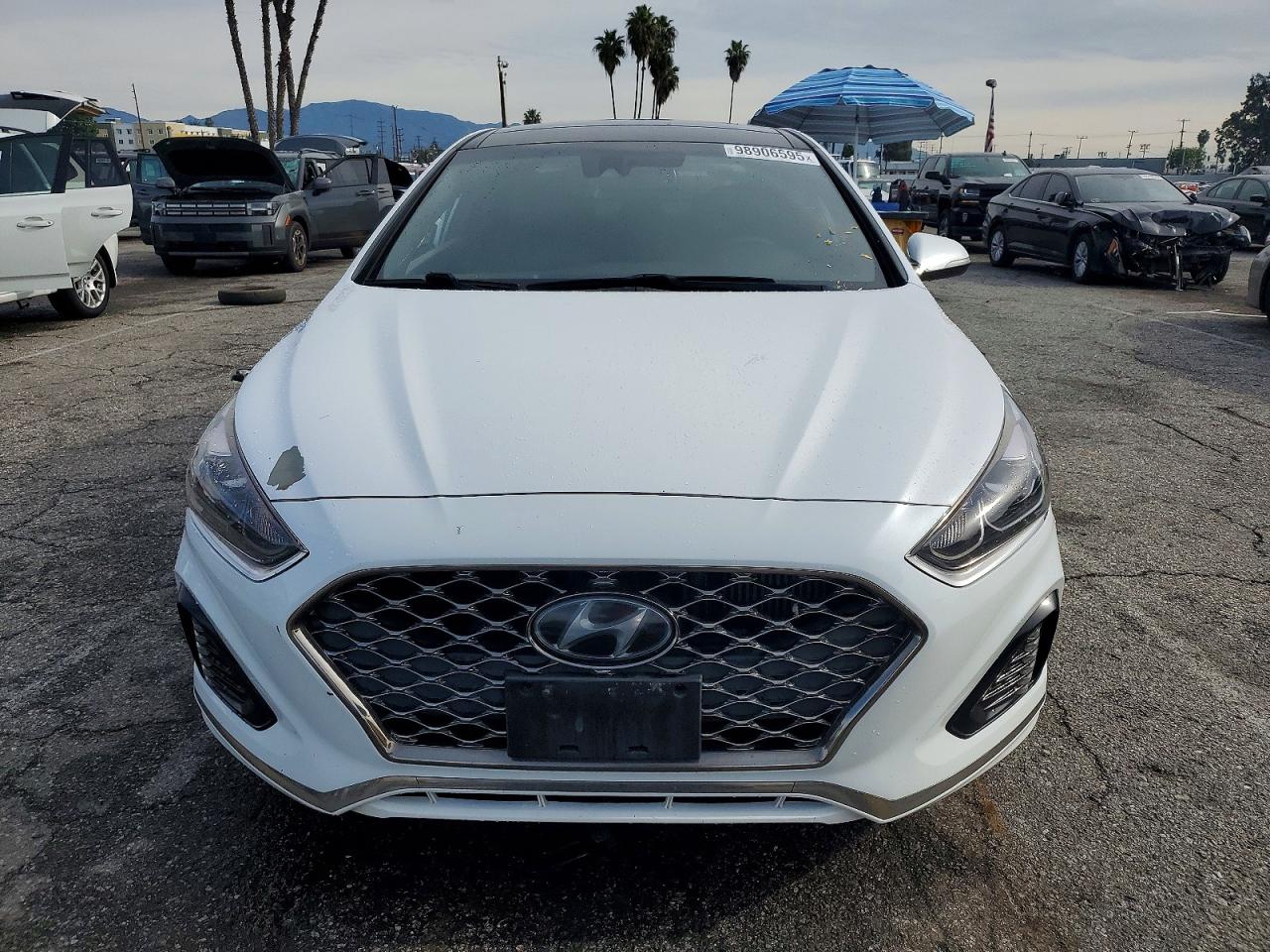 2018 HYUNDAI SONATA SPORT photo 5
