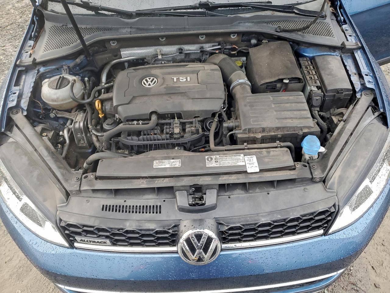 2017 VOLKSWAGEN GOLF ALLTRACK S photo 12