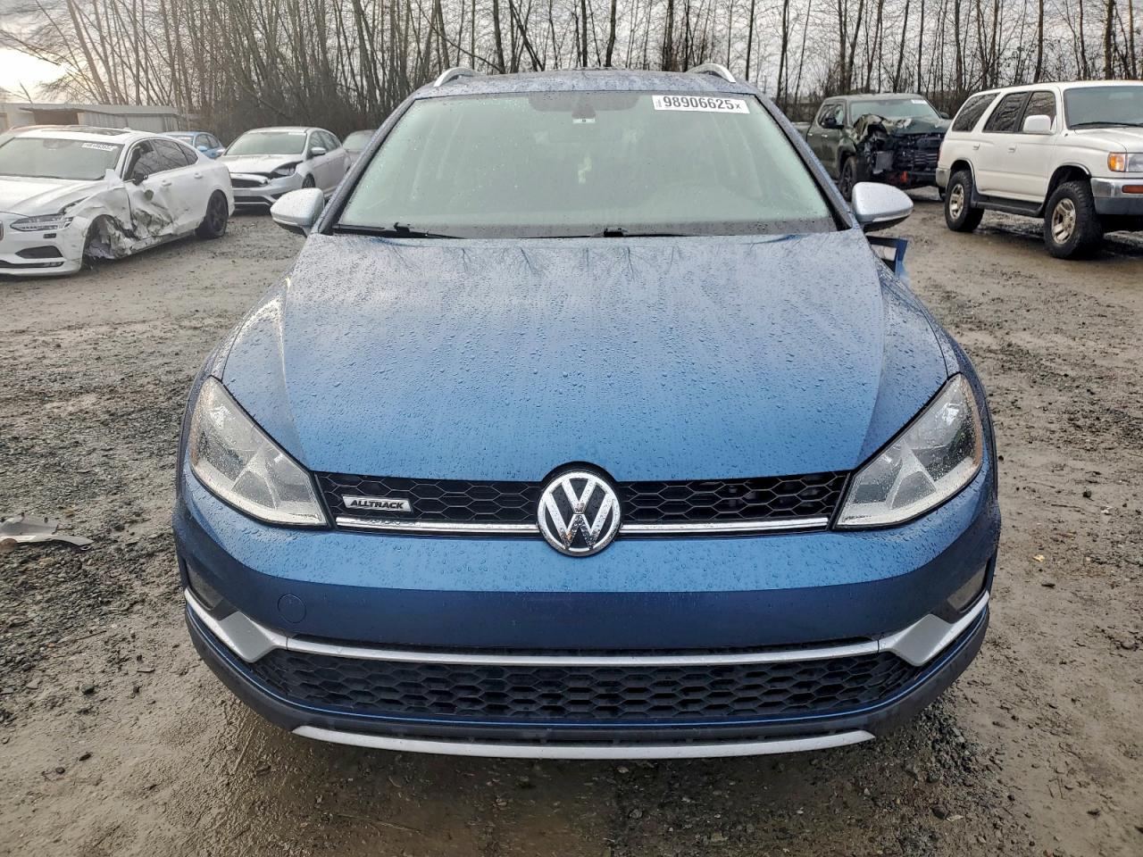 2017 VOLKSWAGEN GOLF ALLTRACK S photo 5