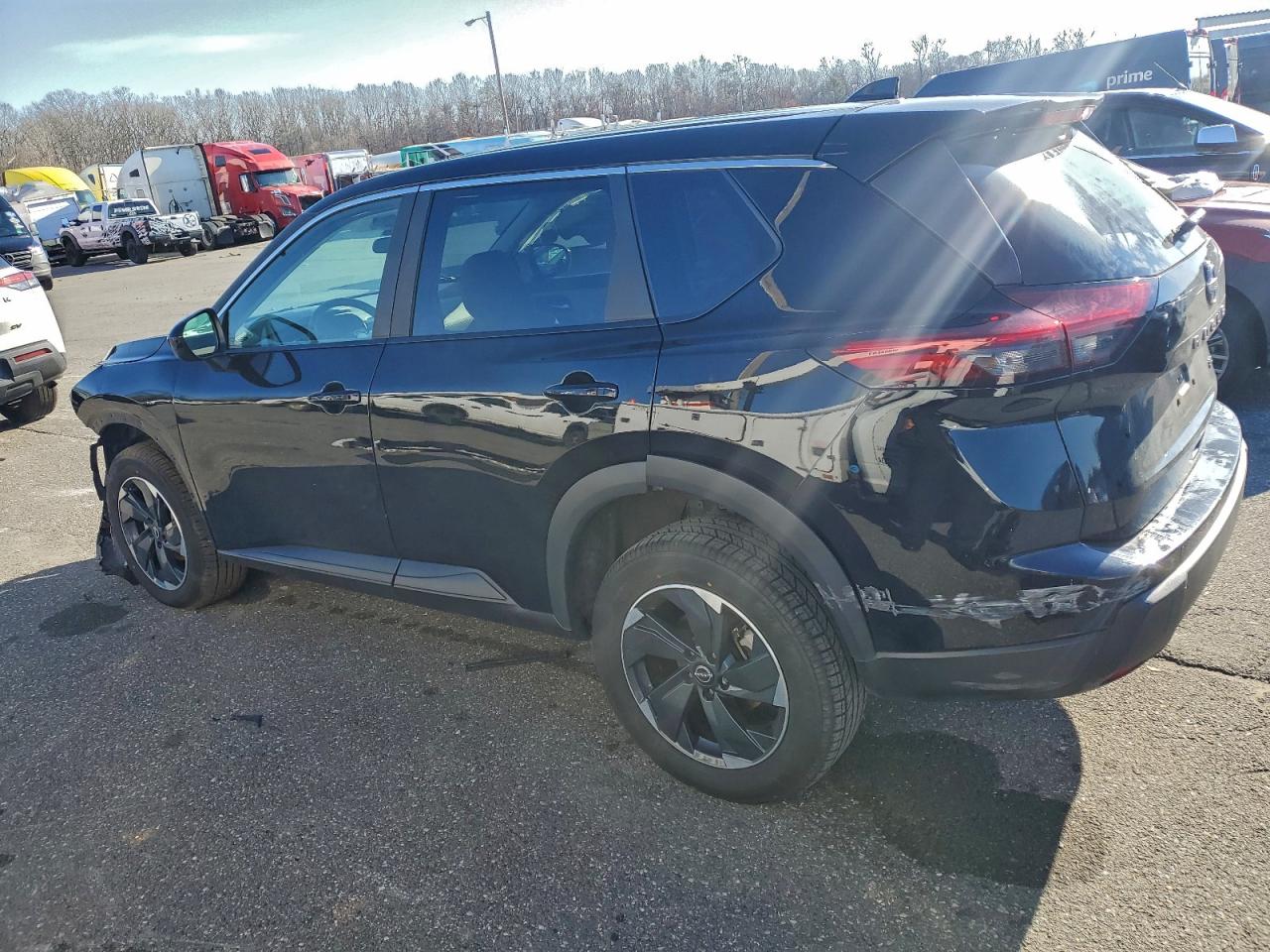 2025 NISSAN ROGUE SV photo 2