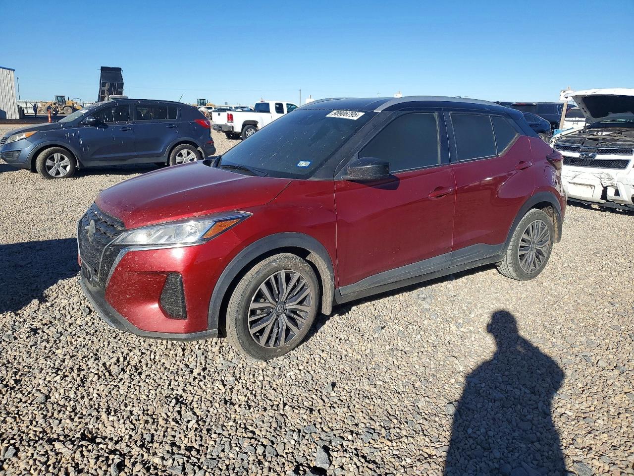 2021 NISSAN KICKS