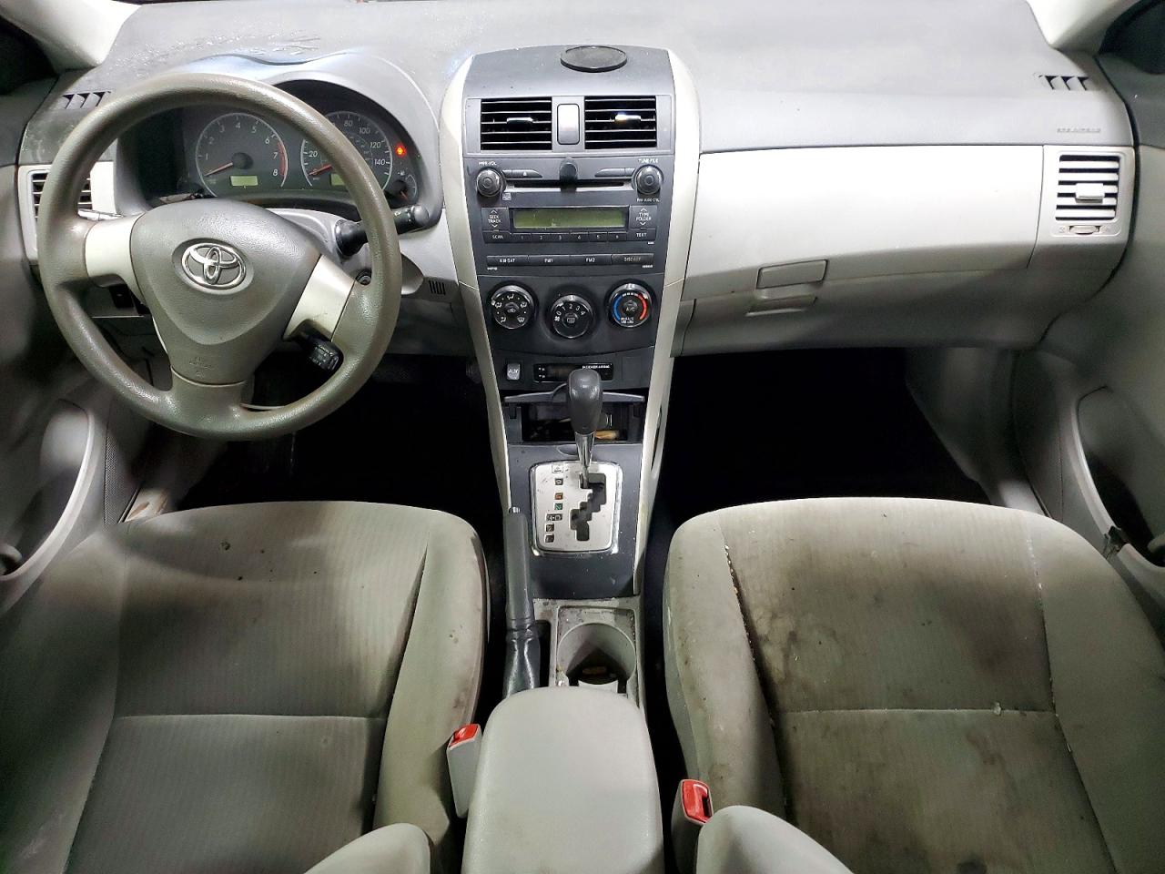 2010 TOYOTA COROLLA BASE photo 8