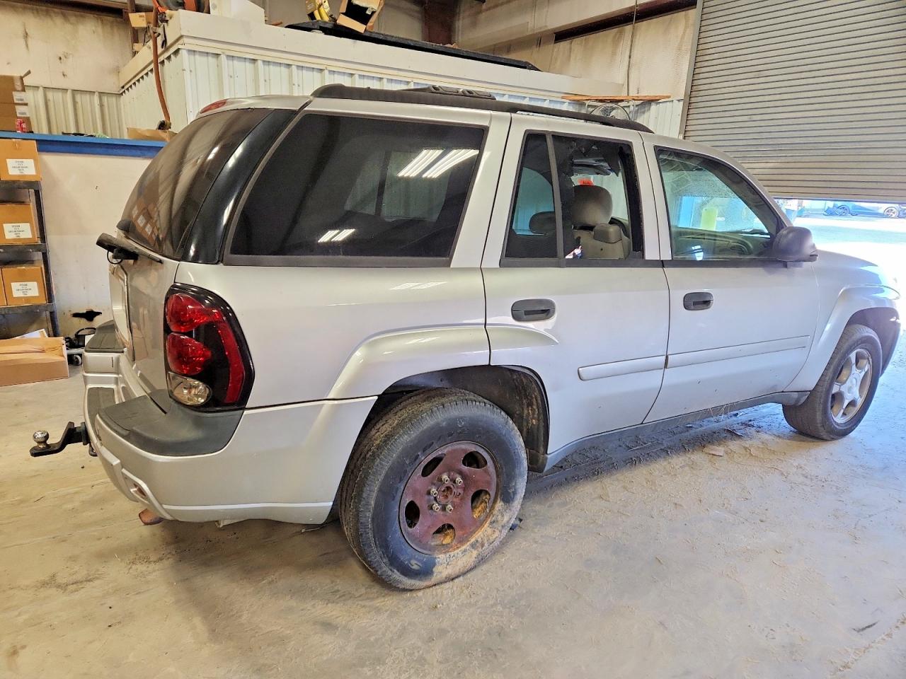 2008 CHEVROLET TRAILBLAZER LS photo 3