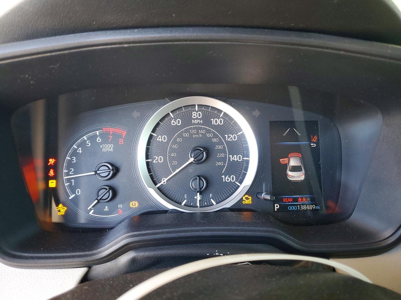 2021 TOYOTA COROLLA LE photo 9
